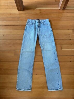 Vintage Levi’s silver tab jeans relaxed guy’s fit straight leg 90s light wash